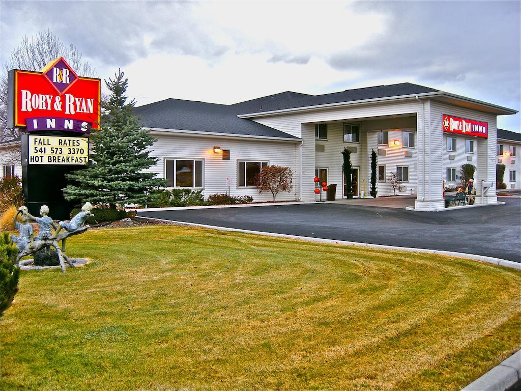Rory & Ryan Inn Hines Ngoại thất bức ảnh